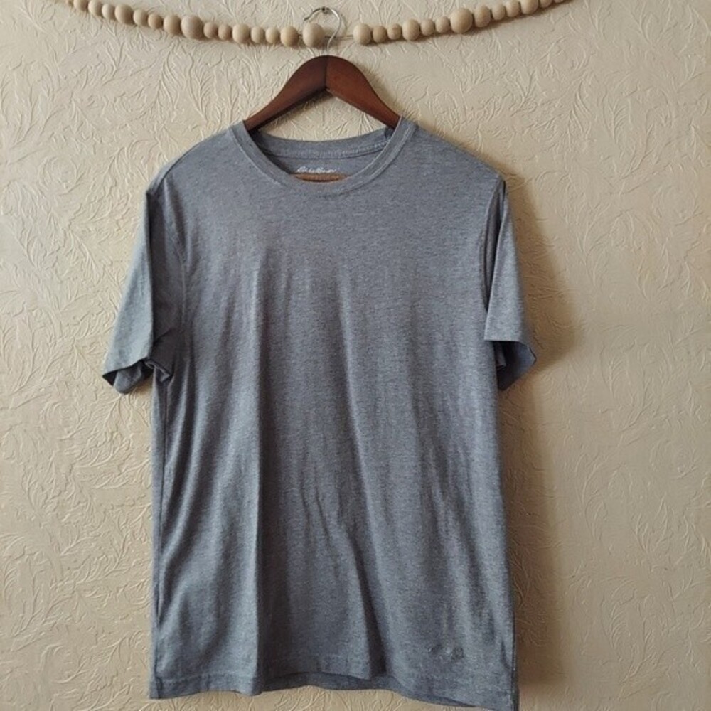Eddie Bauer men's grey t-shirt short sleeve Sz medium